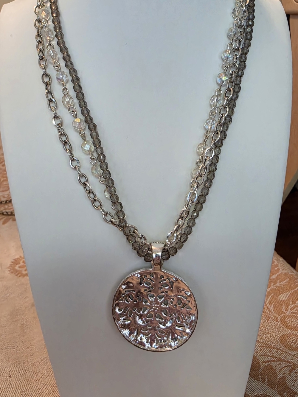 Silver-Tone Filigree Pendant Necklace with Clear Beads - Picture 2 of 2